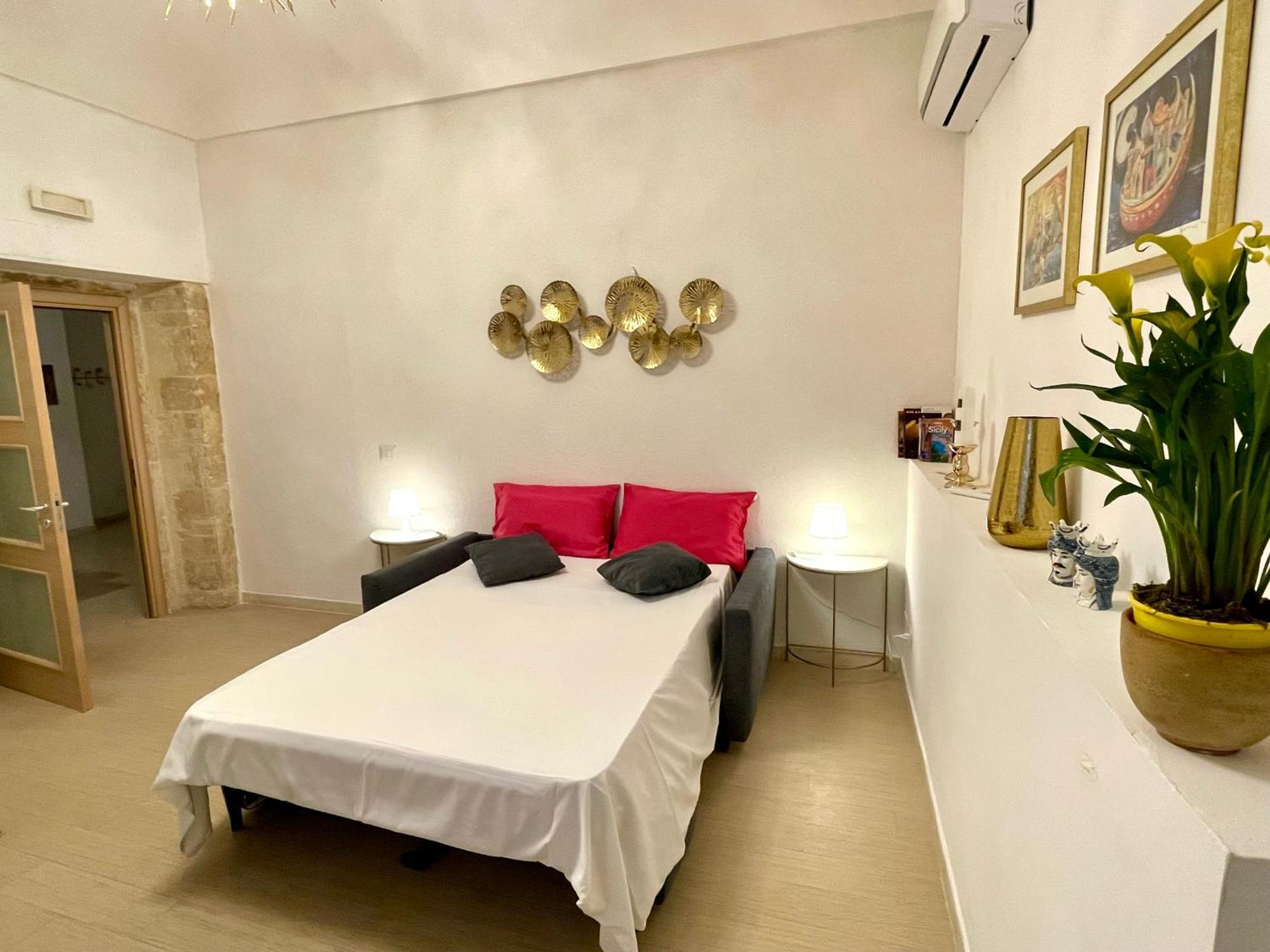 Il Reginale luxury apartment Syracuse Esterno foto